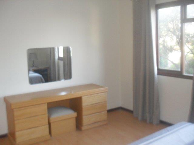 To Let 2 Bedroom Property for Rent in Claremont Western Cape